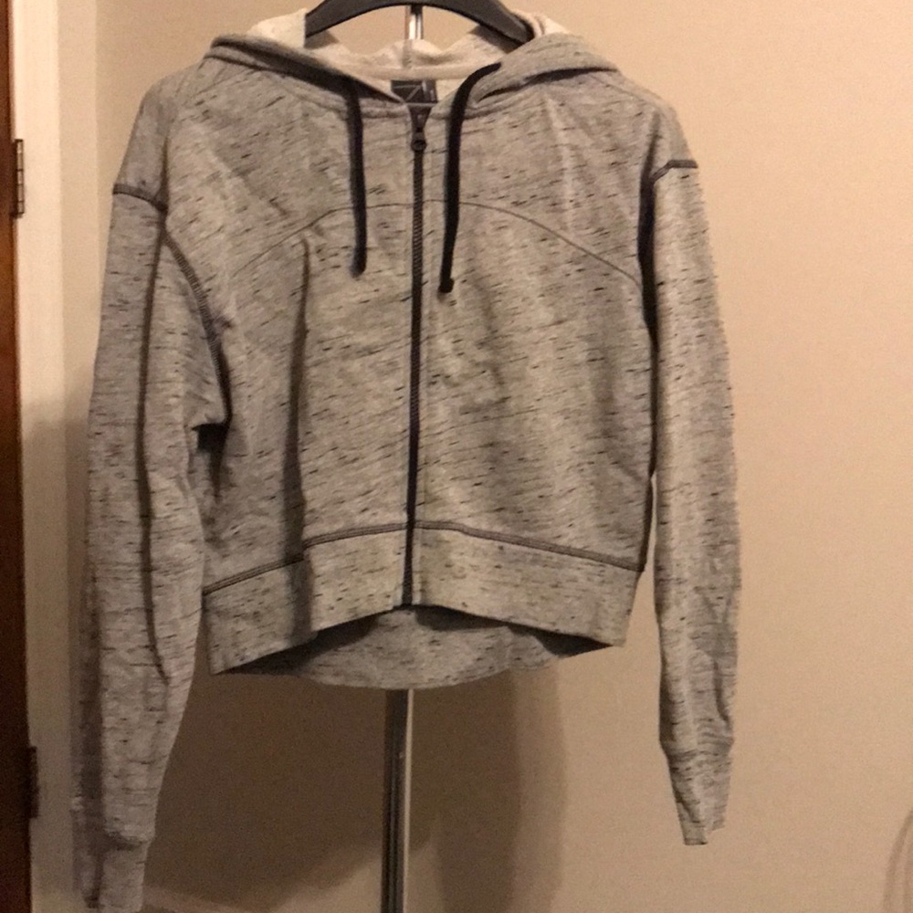 Cropped Zella hoodie